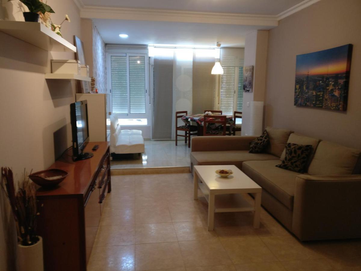 Precioso Con Terraza Y Piscina